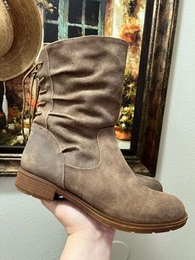 Sofft Sharnell Low Slouch Boots